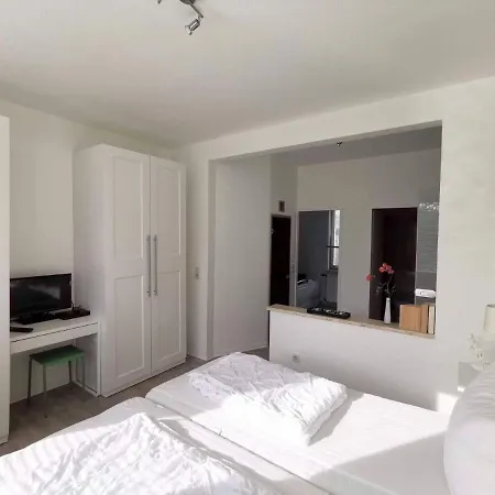 Reihenhaus Nr 24 *
